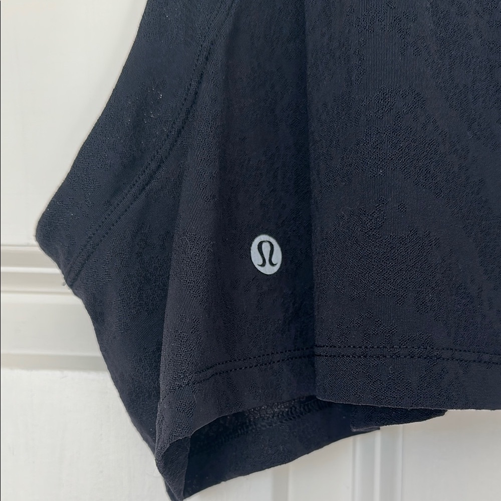 lululemon athletica Black Sleeveless Crop Top - Picture 3 of 4